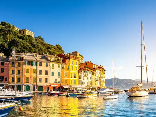Italie Toscane gekleurde huisjes aan zee Portofino